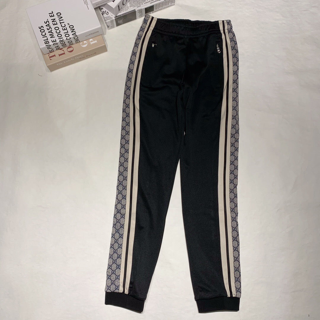 Snake print trousers<span class="brand-imgs GUCCI"></span>