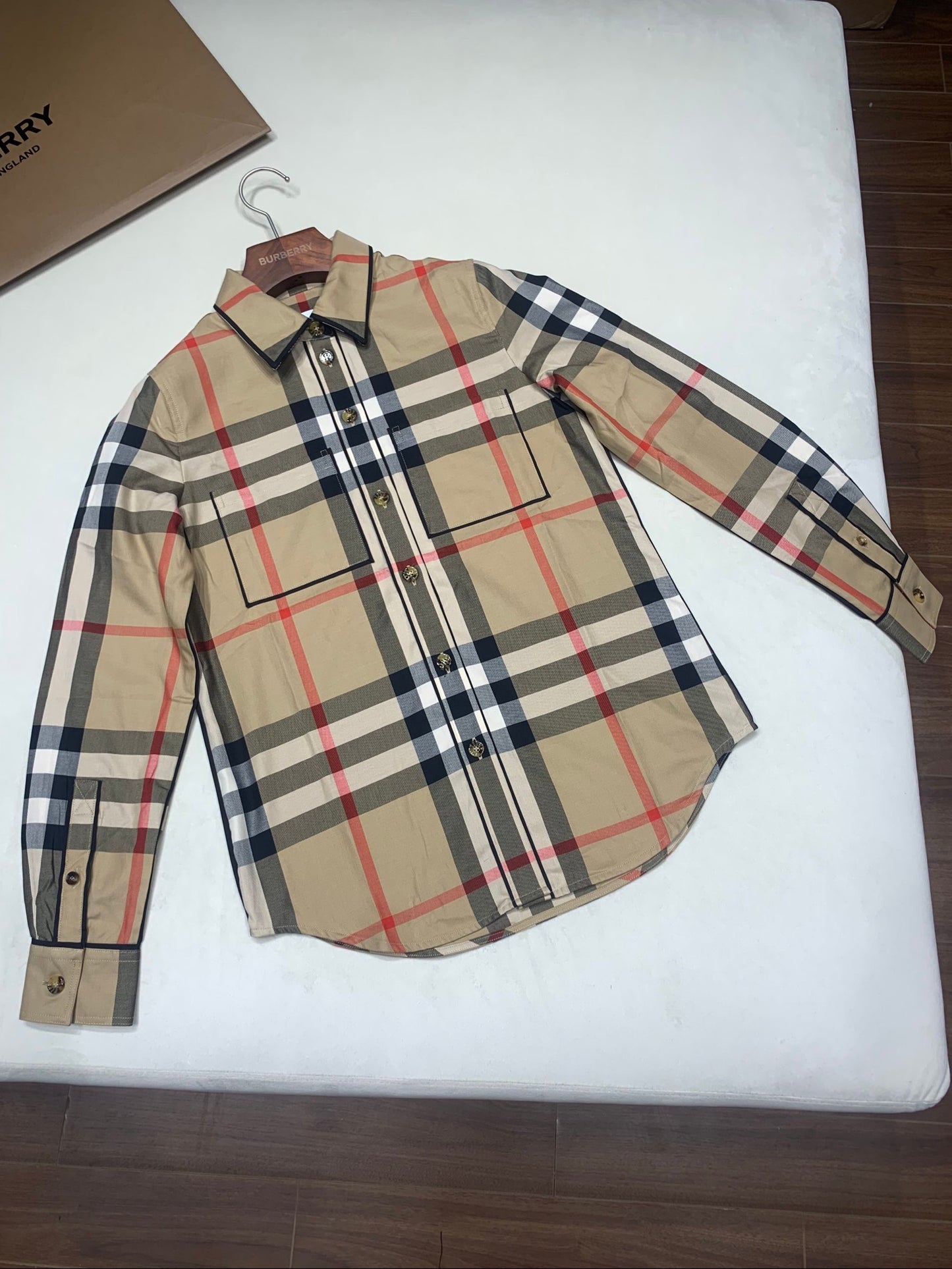 Br plaid hem shirt women<span class="brand-imgs BB"></span>