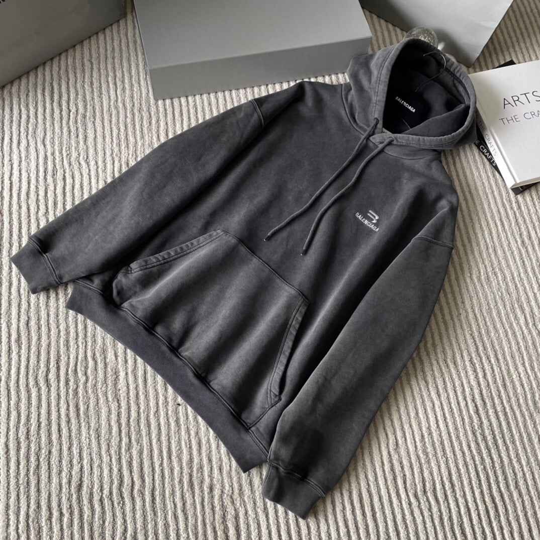 Washes distressed embroidered hoodie<span class="brand-imgs BL"></span>