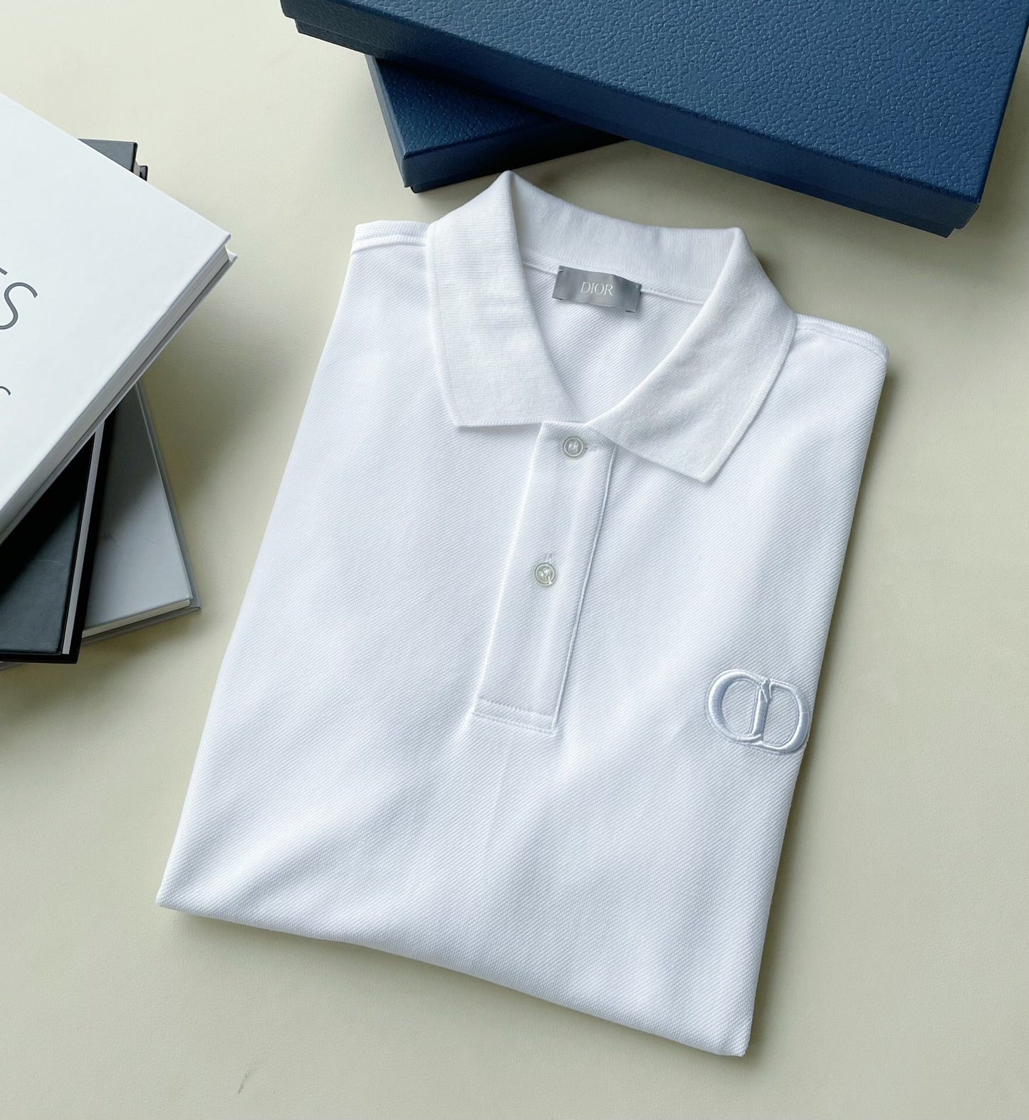 CD embroidery polo shirt white <span class="brand-imgs DIOR"></span>