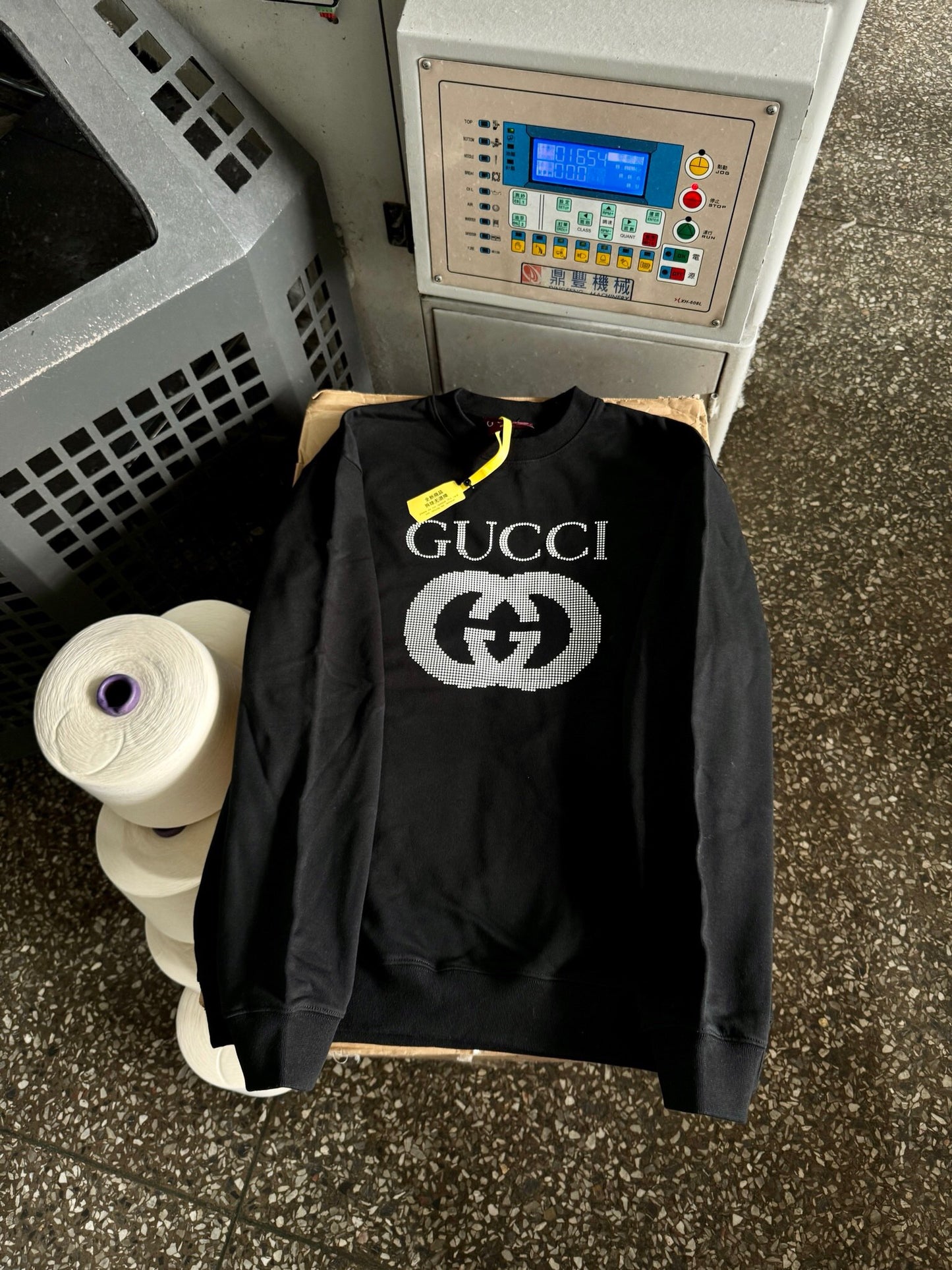 Interlocking print sweatshirt black <span class="brand-imgs GUCCI"></span>
