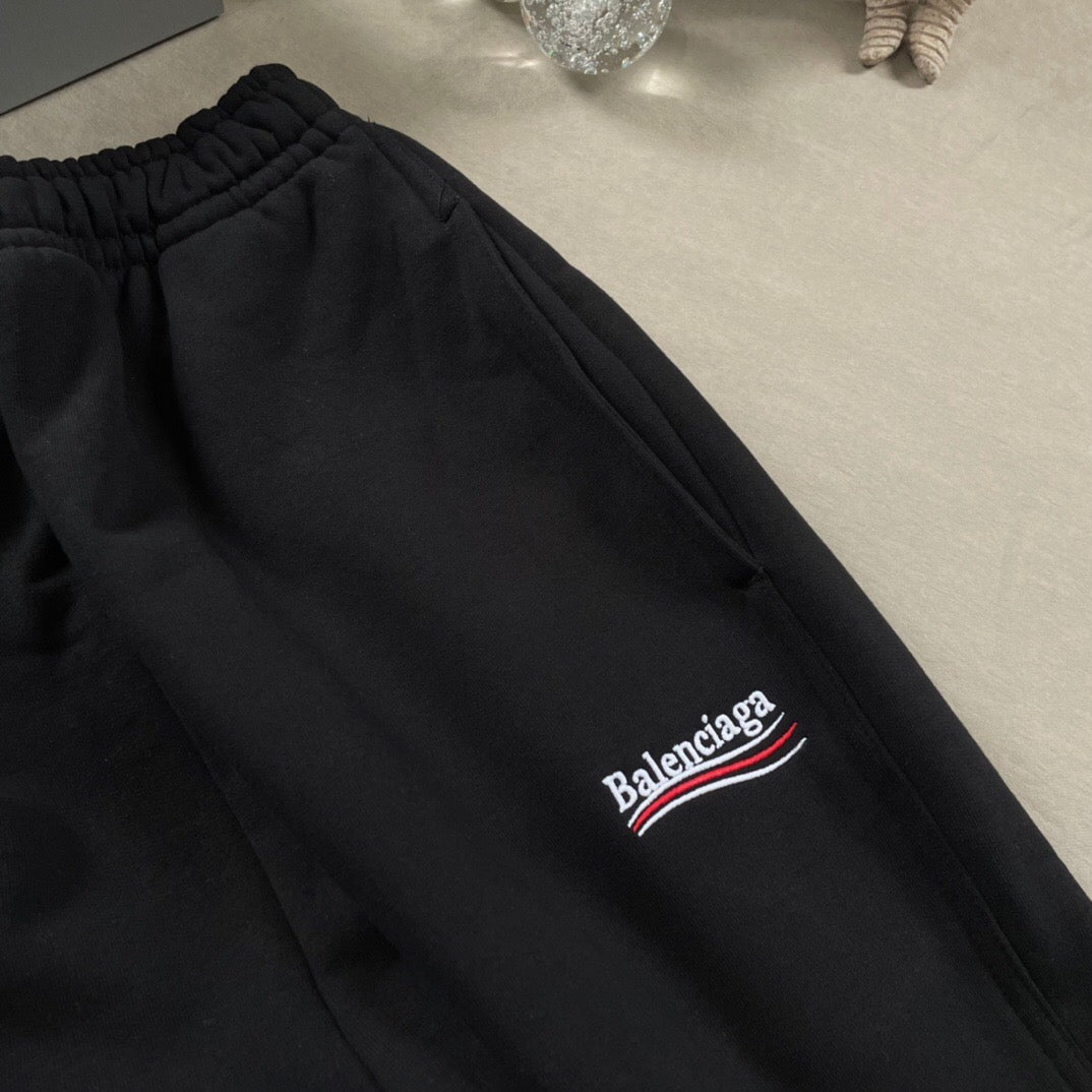 Coke embroidery straight pants black<span class="brand-imgs BL"></span>