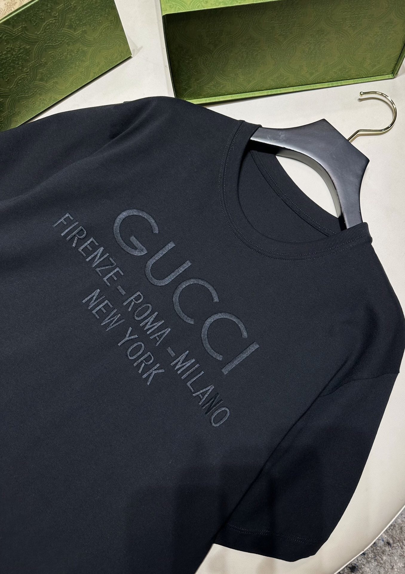 Gu city embroidery short sleeve black<span class="brand-imgs GUCCI"></span>
