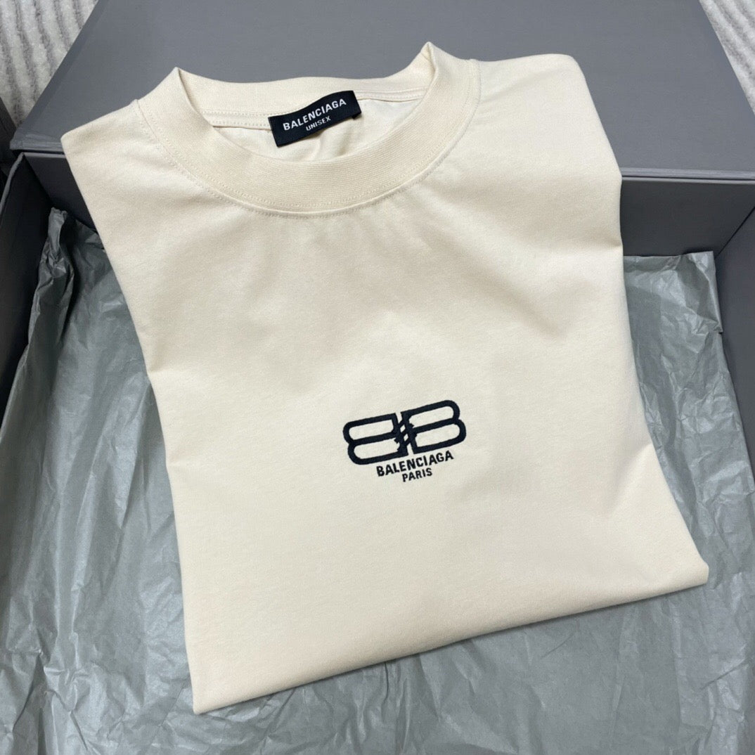 Lock embroidered T-shirt<span class="brand-imgs BL"></span>