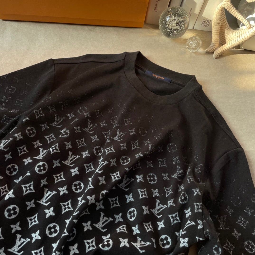 Full logo T-shirt Black <span class="brand-imgs LV"></span>