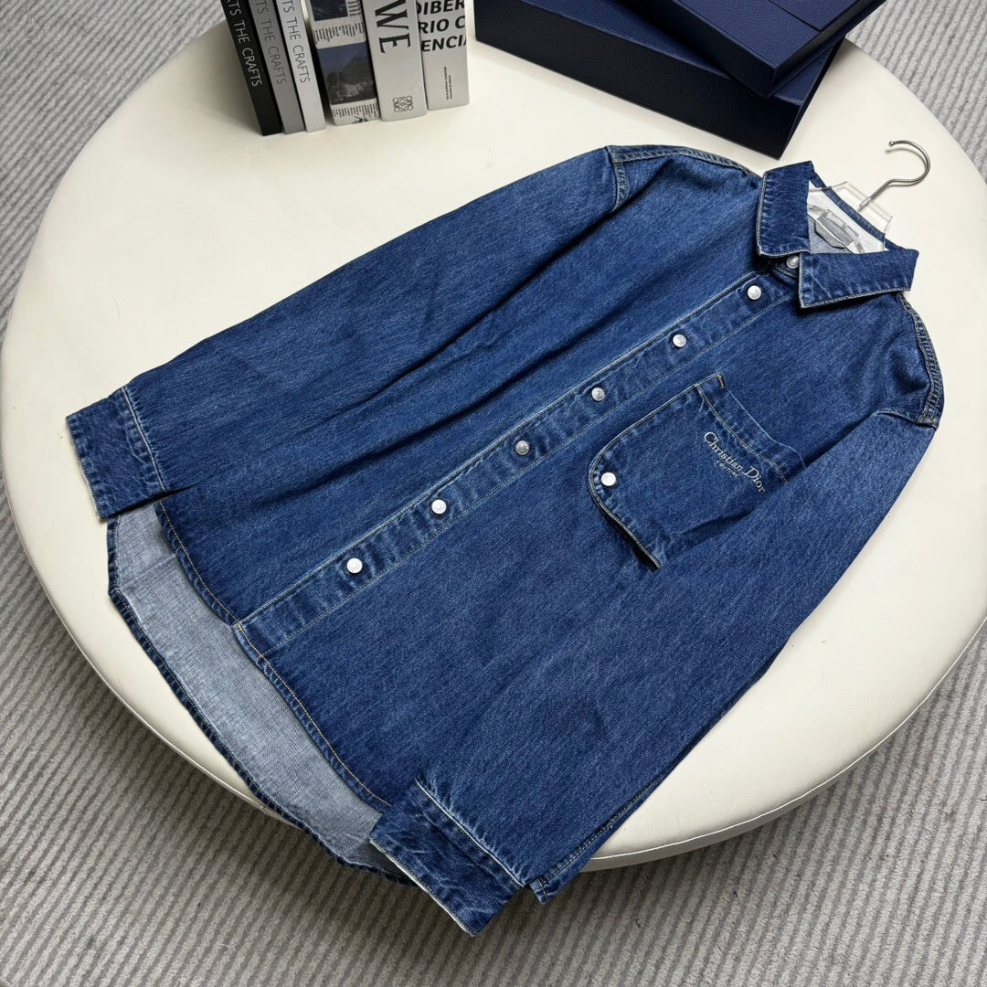Small letter embroidery denim shirt <span class="brand-imgs DIOR"></span>