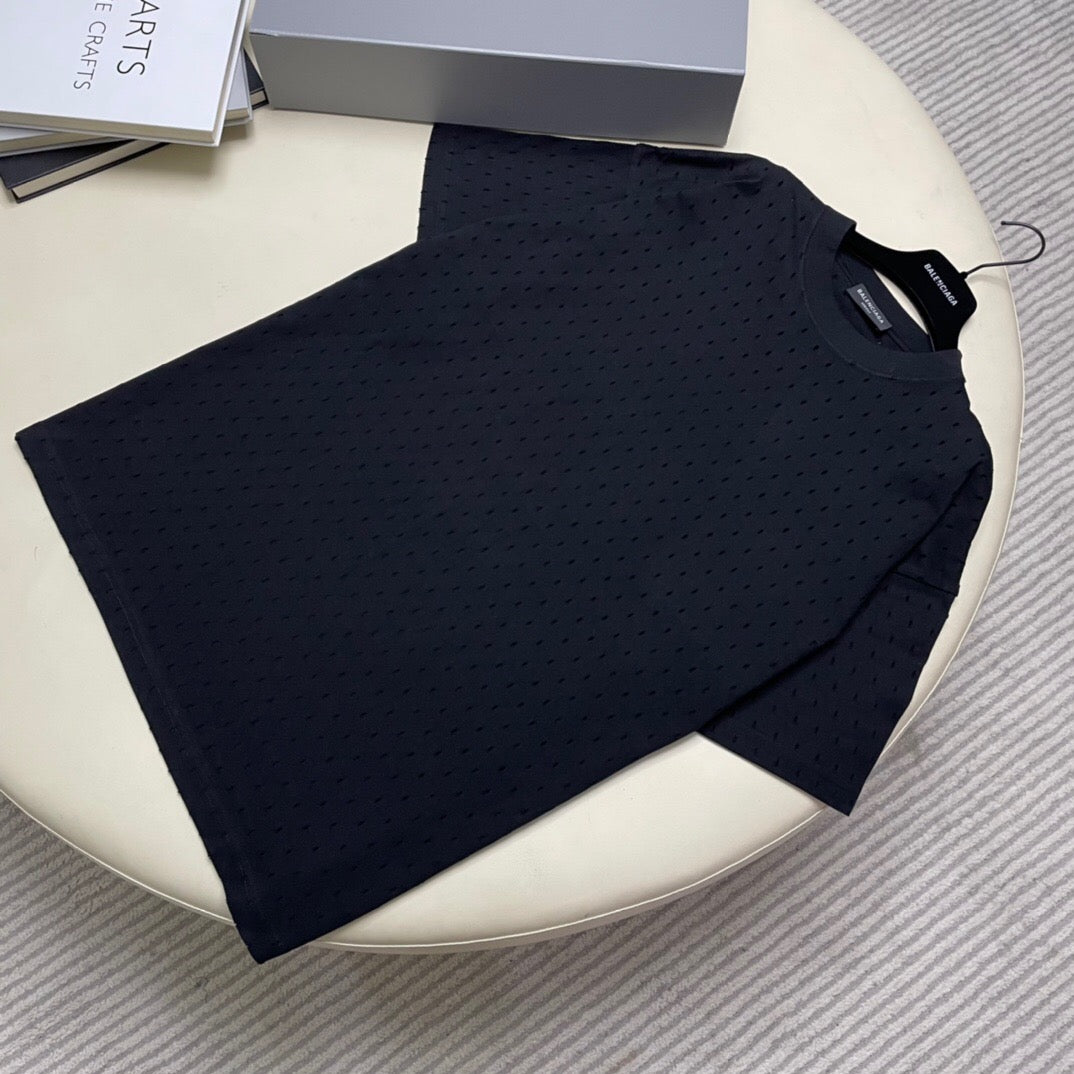 BA short sleeve with holes all over<span class="brand-imgs BL"></span>