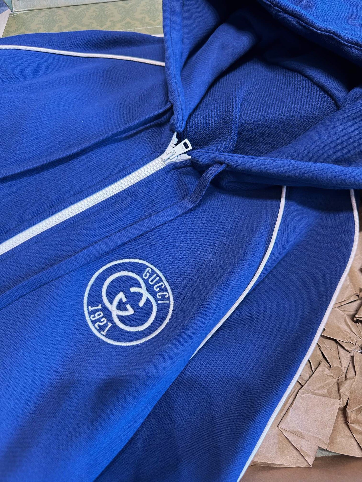 Gu blue double g interlocking jacket<span class="brand-imgs GUCCI"></span>