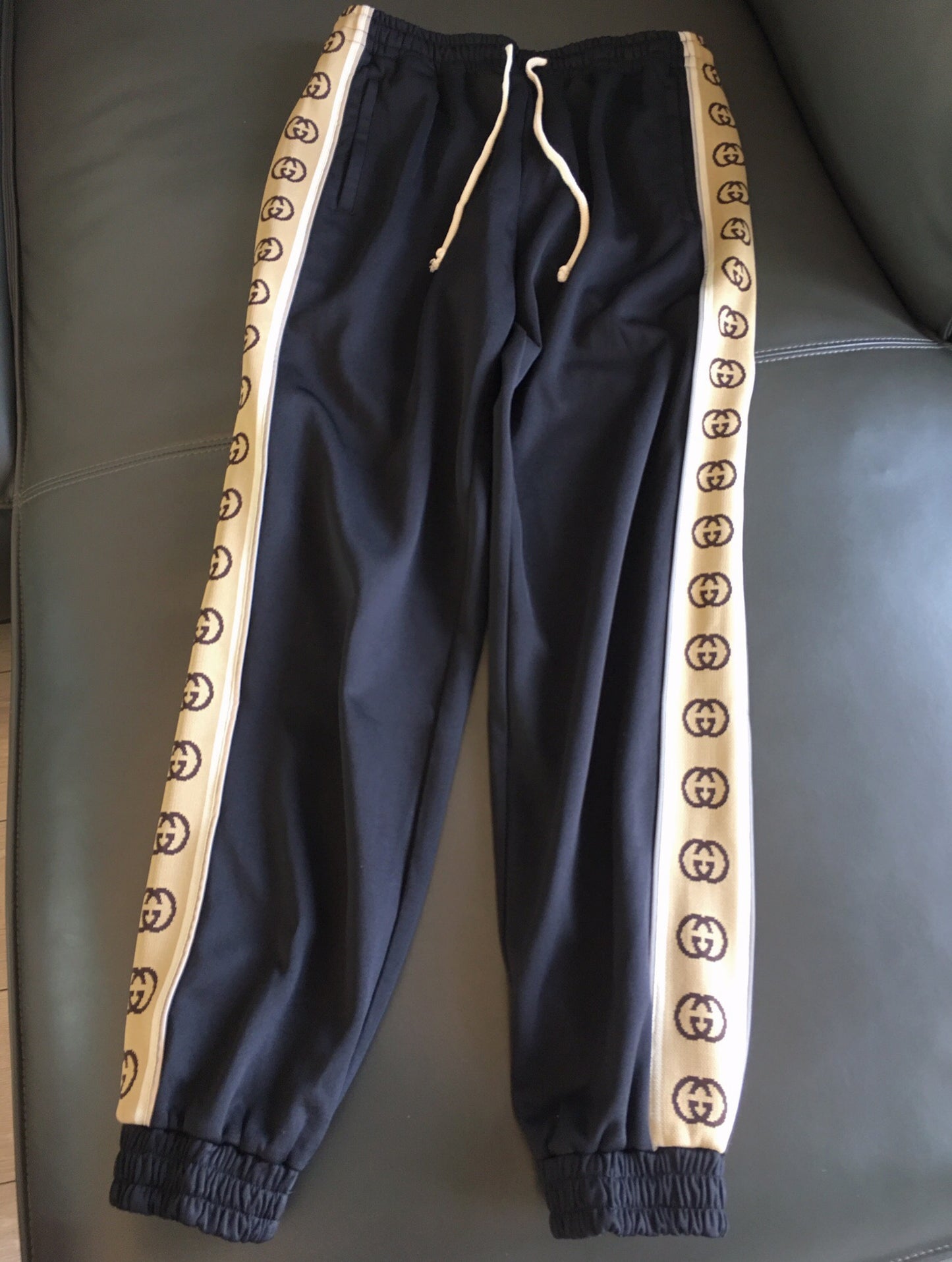 Gg3m reflective trouser<span class="brand-imgs GUCCI"></span>