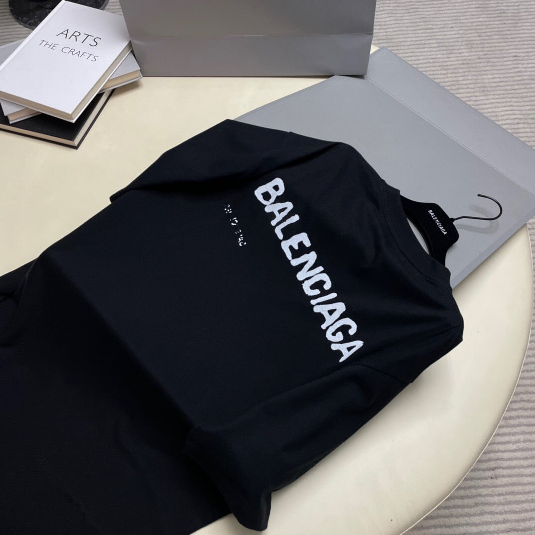 Blurred letter Short sleeve black<span class="brand-imgs BL"></span>