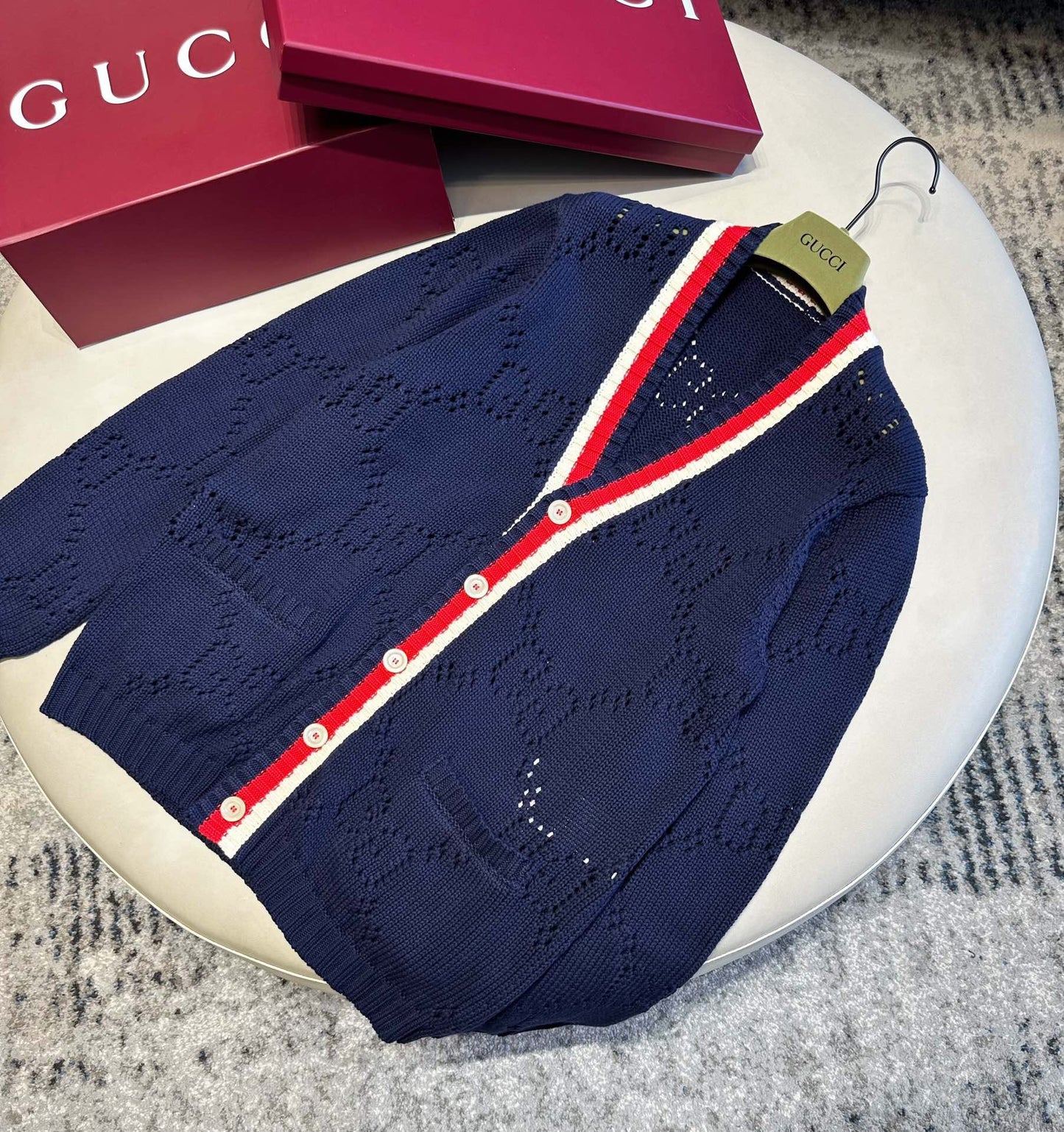 Hollow gg cardigan <span class="brand-imgs GUCCI"></span>