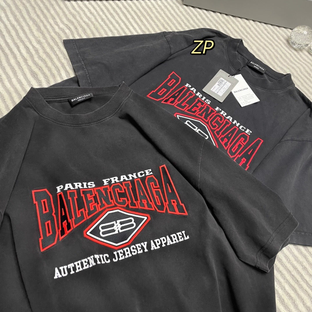 Red embroidered washed black<span class="brand-imgs BL"></span>