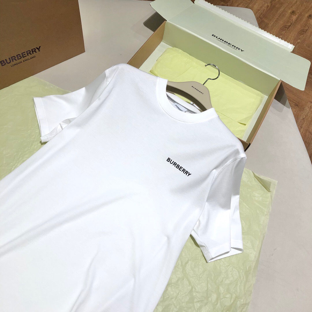 Bu small letter logo short sleeve white<span class="brand-imgs BB"></span>