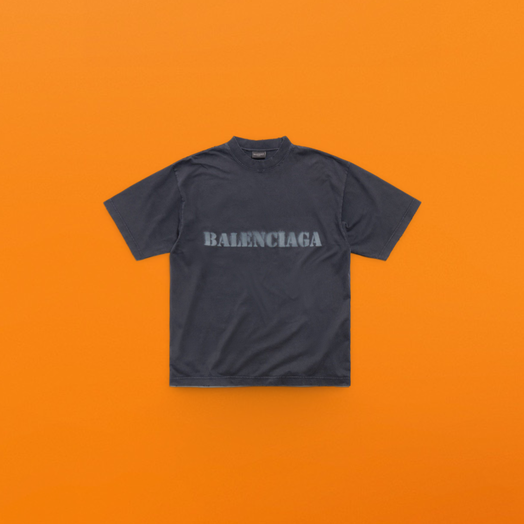 Front and back blurred letters short sleeve black<span class="brand-imgs BL"></span>