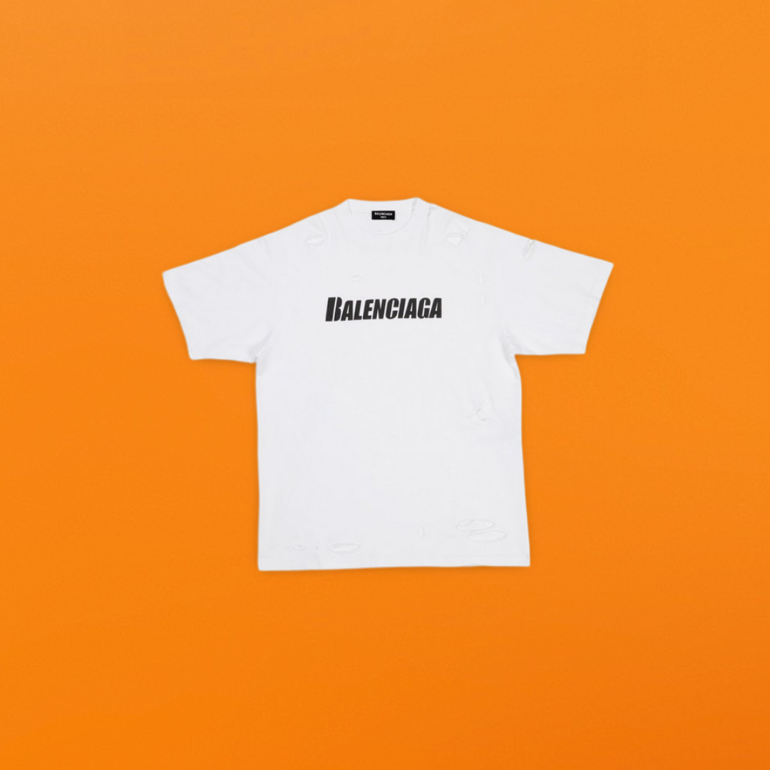 Ripped short white<span class="brand-imgs BL"></span>