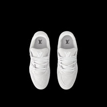 Load image into Gallery viewer, LV Trainers &lt;span class=&quot;brand-imgs LV&quot;&gt;&lt;/span&gt;
