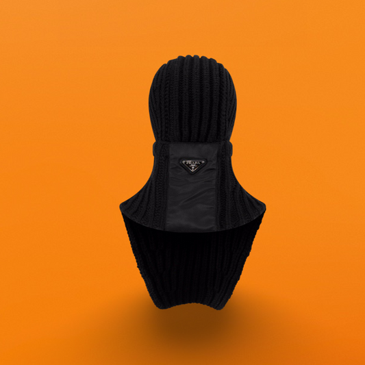 Triangle logo hooded scarf <span class="brand-imgs PD"></span>
